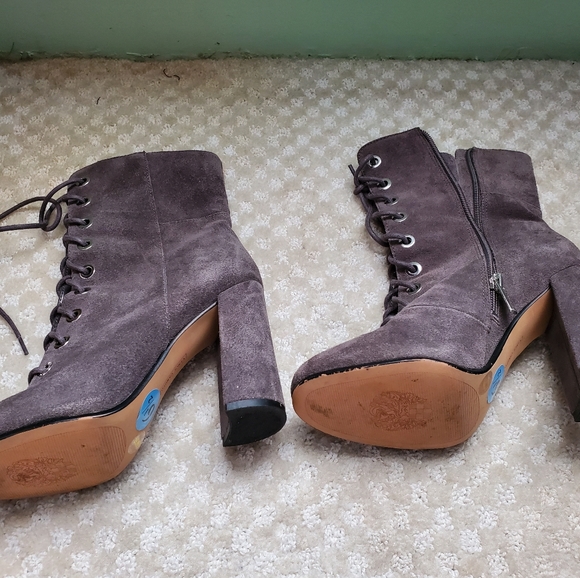 Vince Camuto grey suede lace up boots - Picture 4 of 5